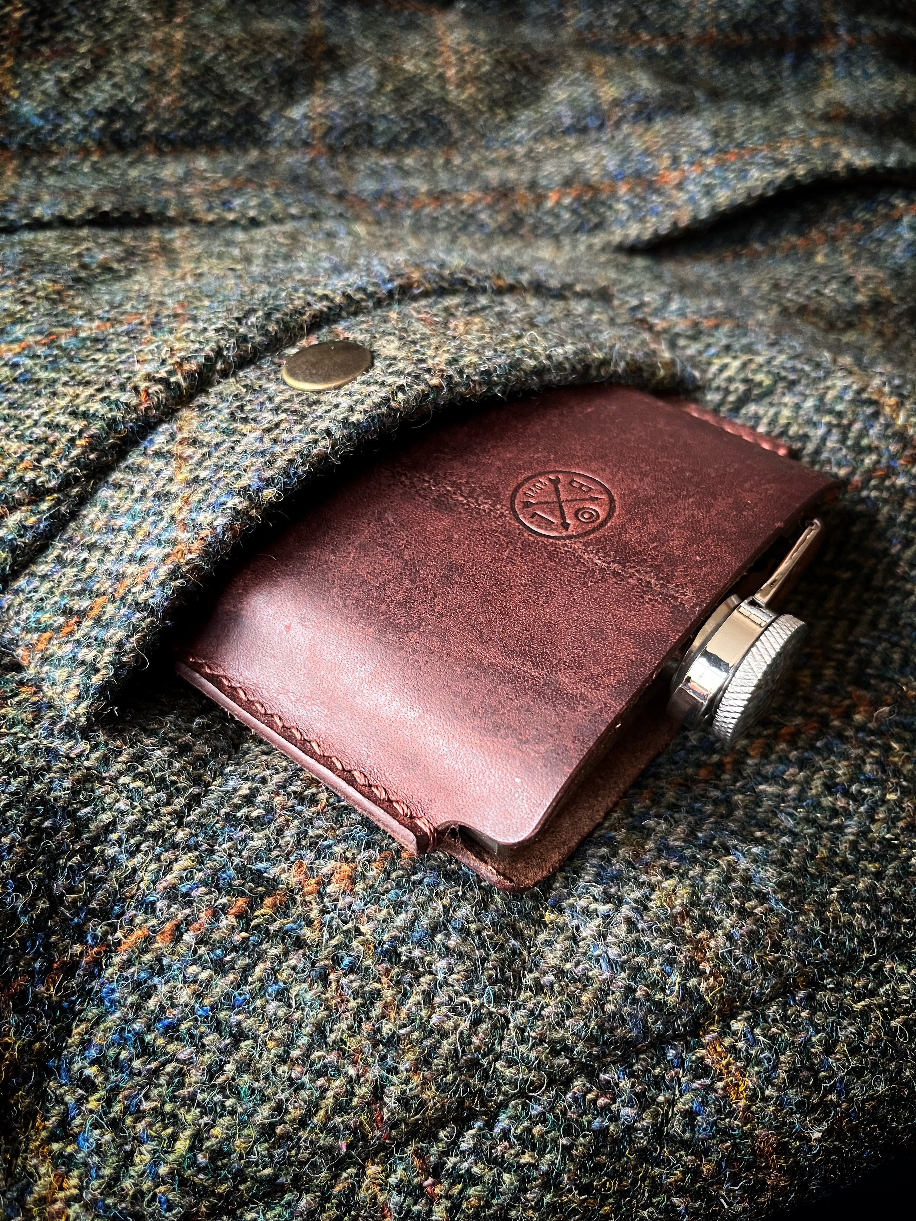 The Ridge 6oz Leather Hipflask