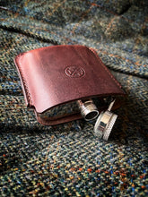 Load image into Gallery viewer, The Crag 3oz Leather Hipflask
