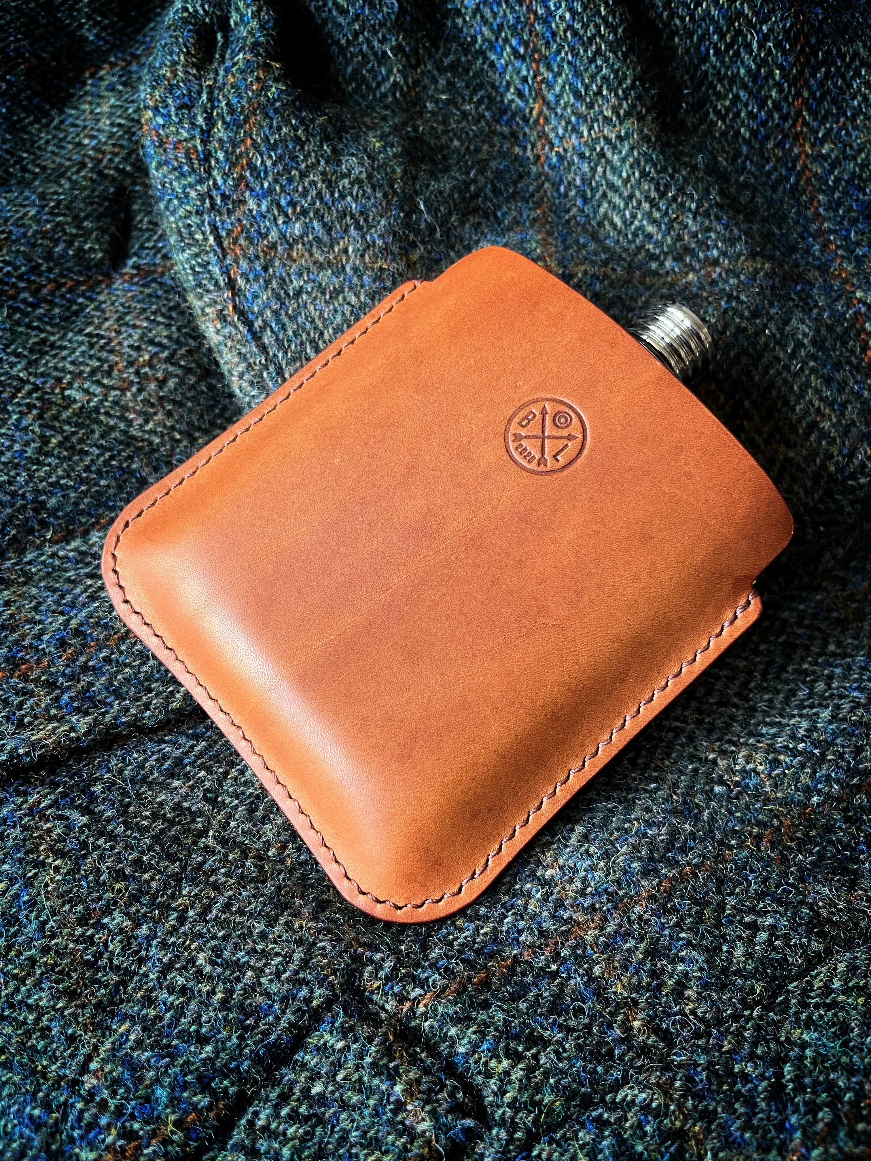 The Peak 6oz Leather Hipflask