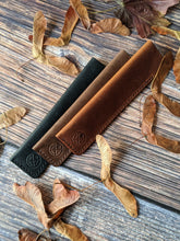 Load image into Gallery viewer, Dunsop Handmade Leather Pen Case
