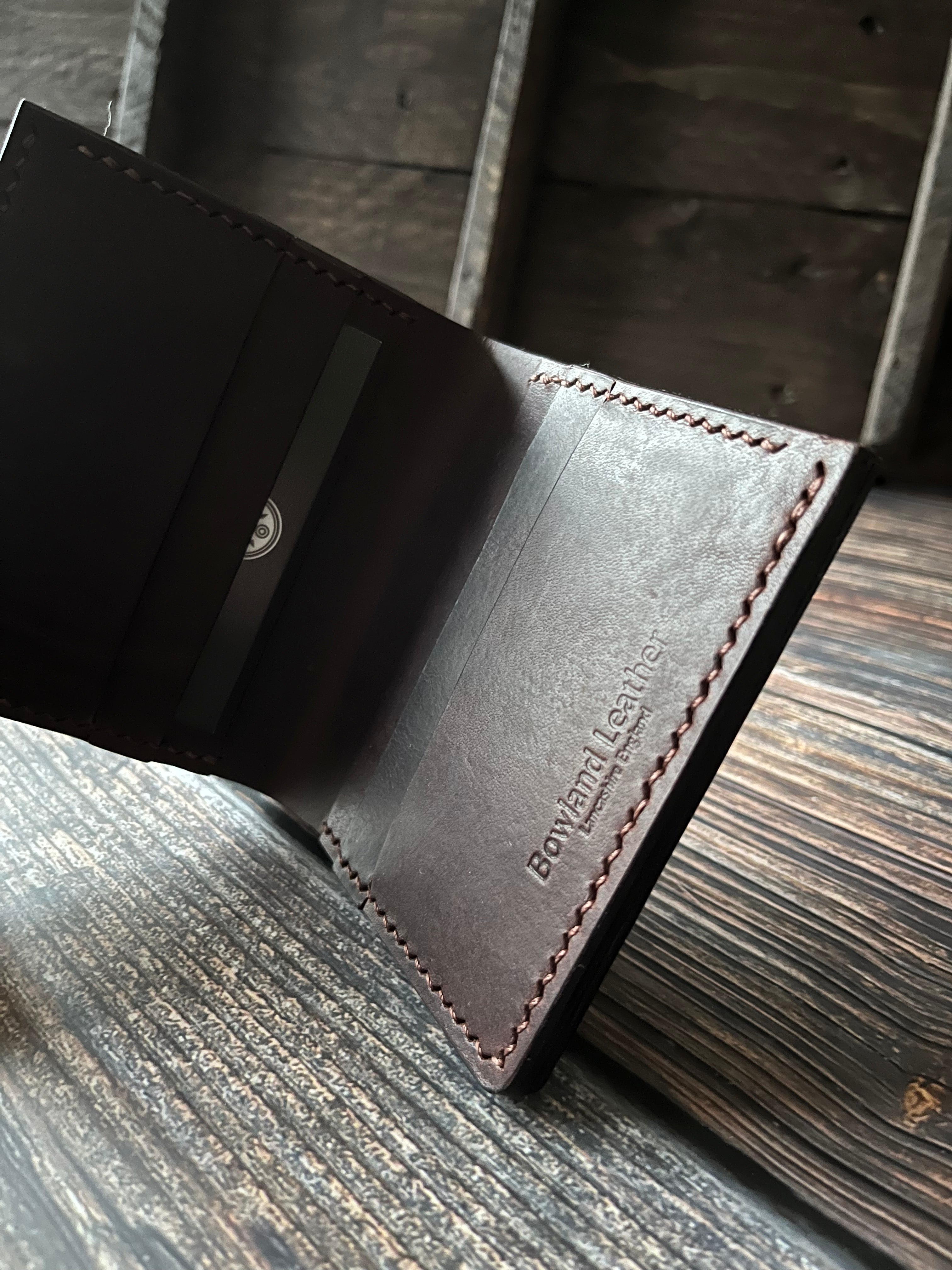 Roughlee Handmade Leather Bifold Wallet