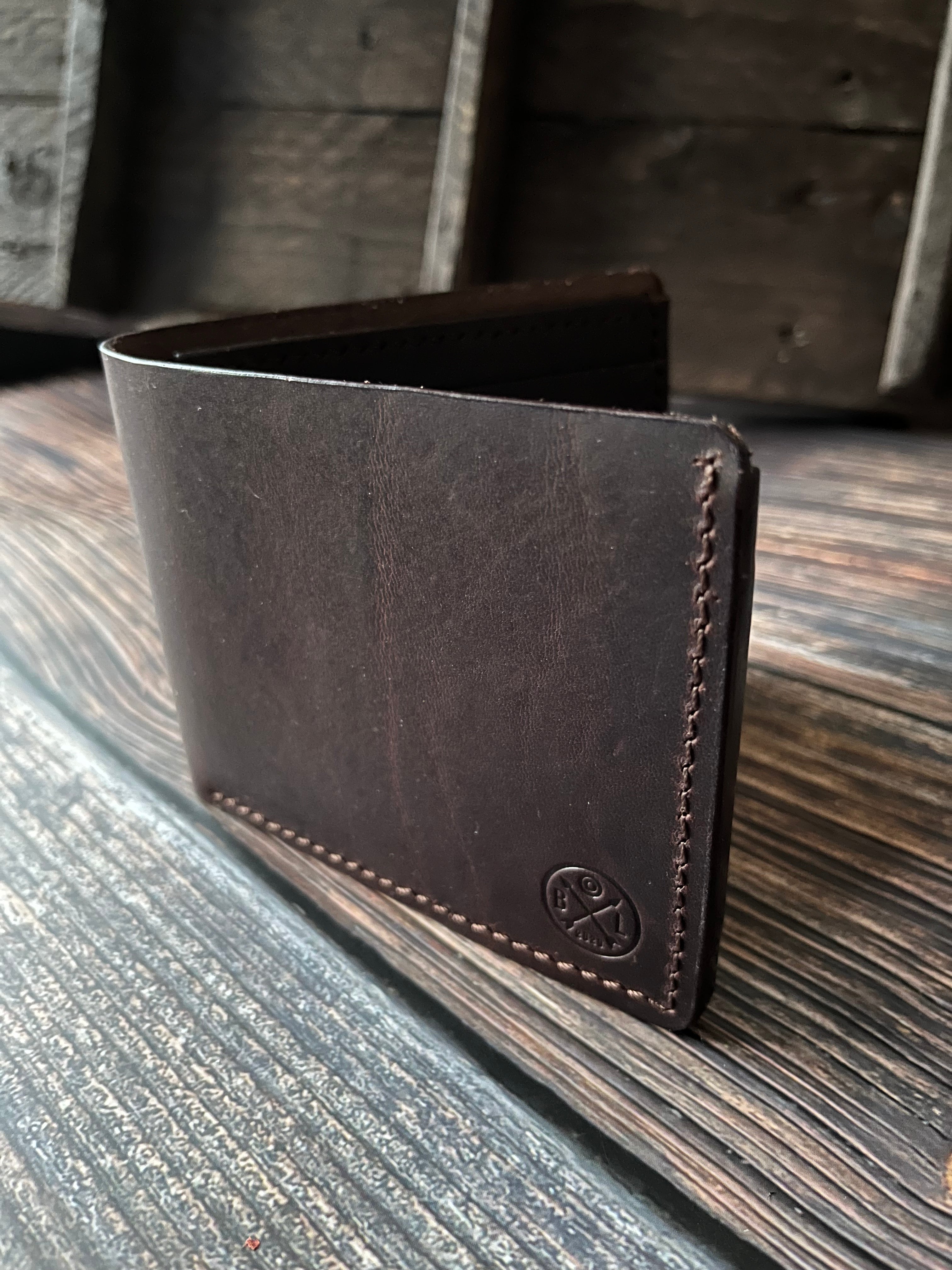 "Whitewell" Handmade Bifold Leather Wallet