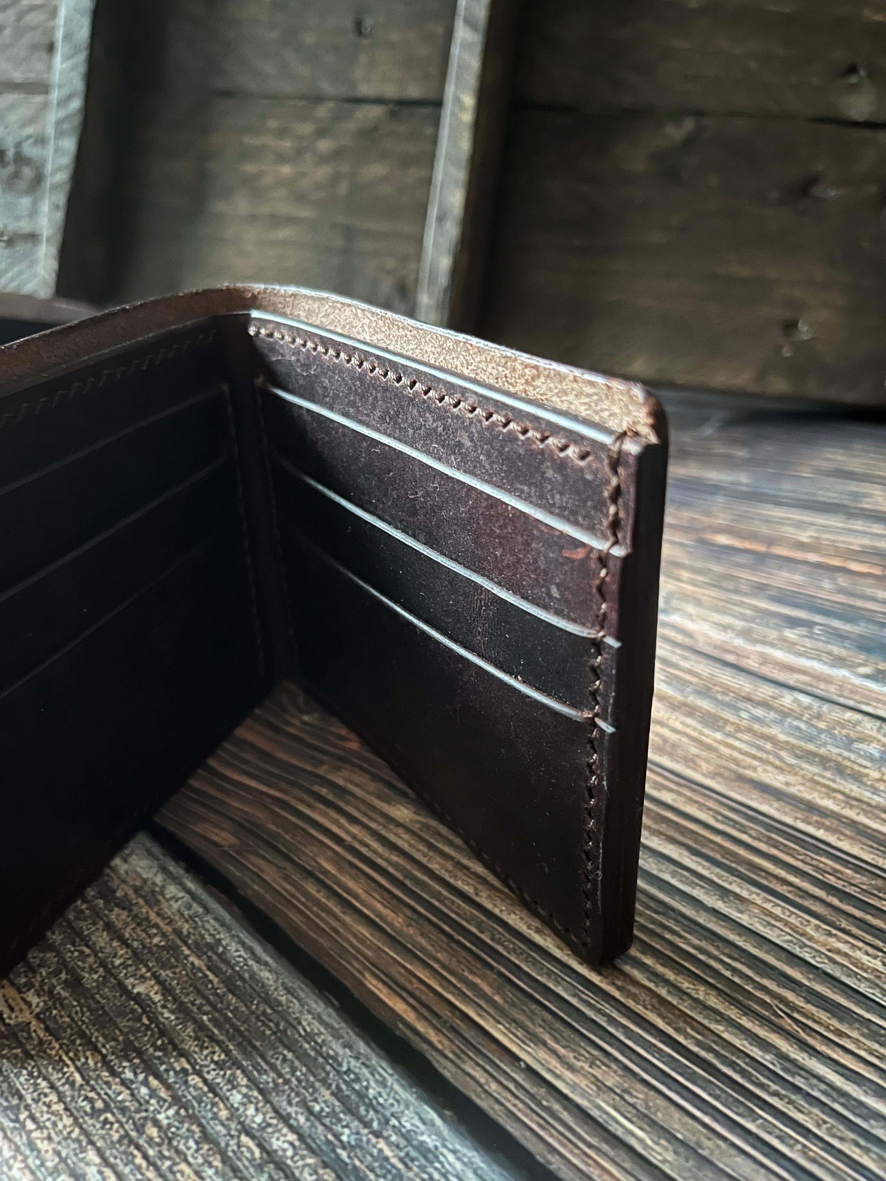 "Whitewell" Handmade Bifold Leather Wallet